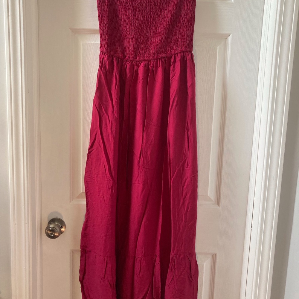Elegant Raspberry Maxi Dress